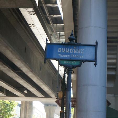 Travel Lodge Surawong (Adults Only) Bangkok Kültér fotó