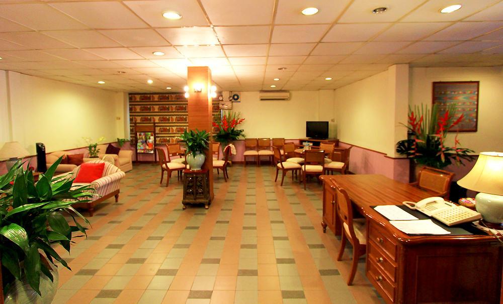 Travel Lodge Surawong (Adults Only) Bangkok Kültér fotó