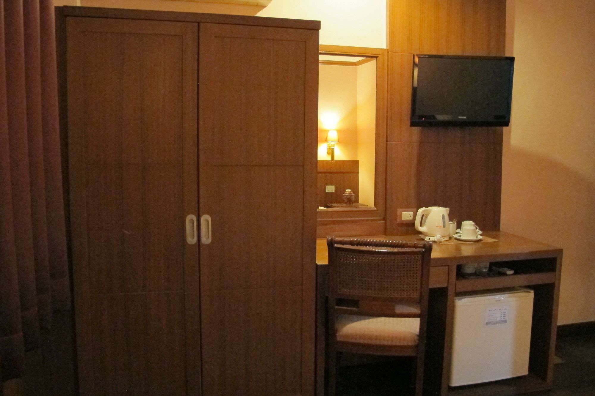 Travel Lodge Surawong (Adults Only) Bangkok Kültér fotó